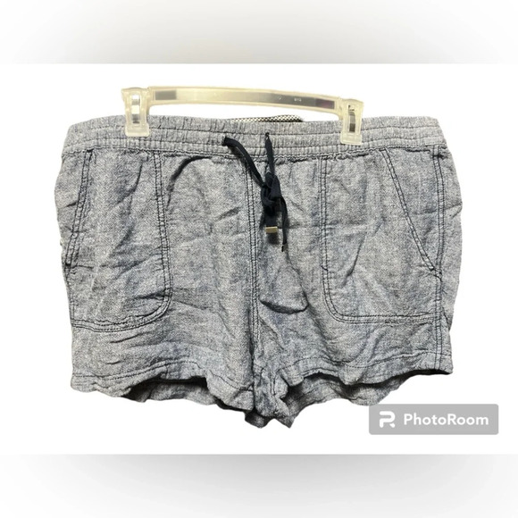 Time and Tru Denim Blue Colored Linen/Rayon Blend Shorts w/ Pockets - Picture 1 of 3